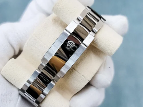 Replica Rolex Datejust 41mm Rhodium Dial 126300 