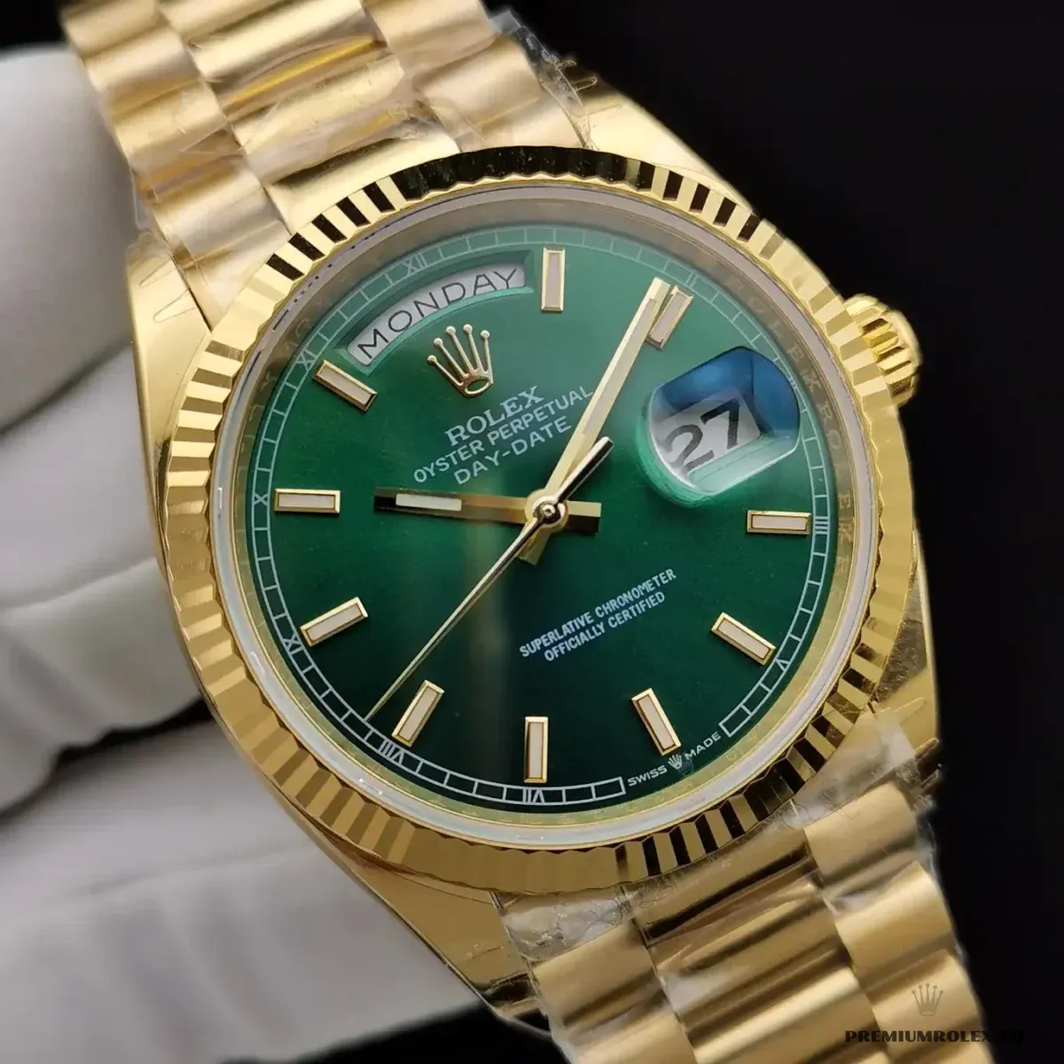Replica Rolex Day-Date 128238 36mm Green Dial Yellow Gold - Image 5