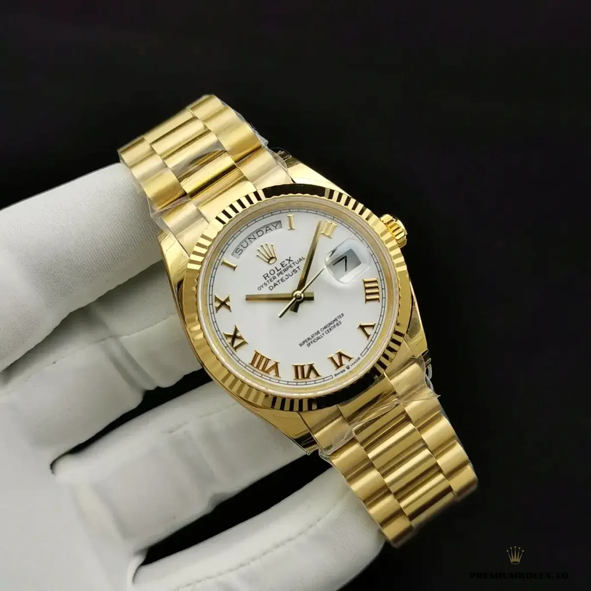 Replica Rolex Day-Date 128238 36mm White Roman Dial Yellow Gold - Image 6