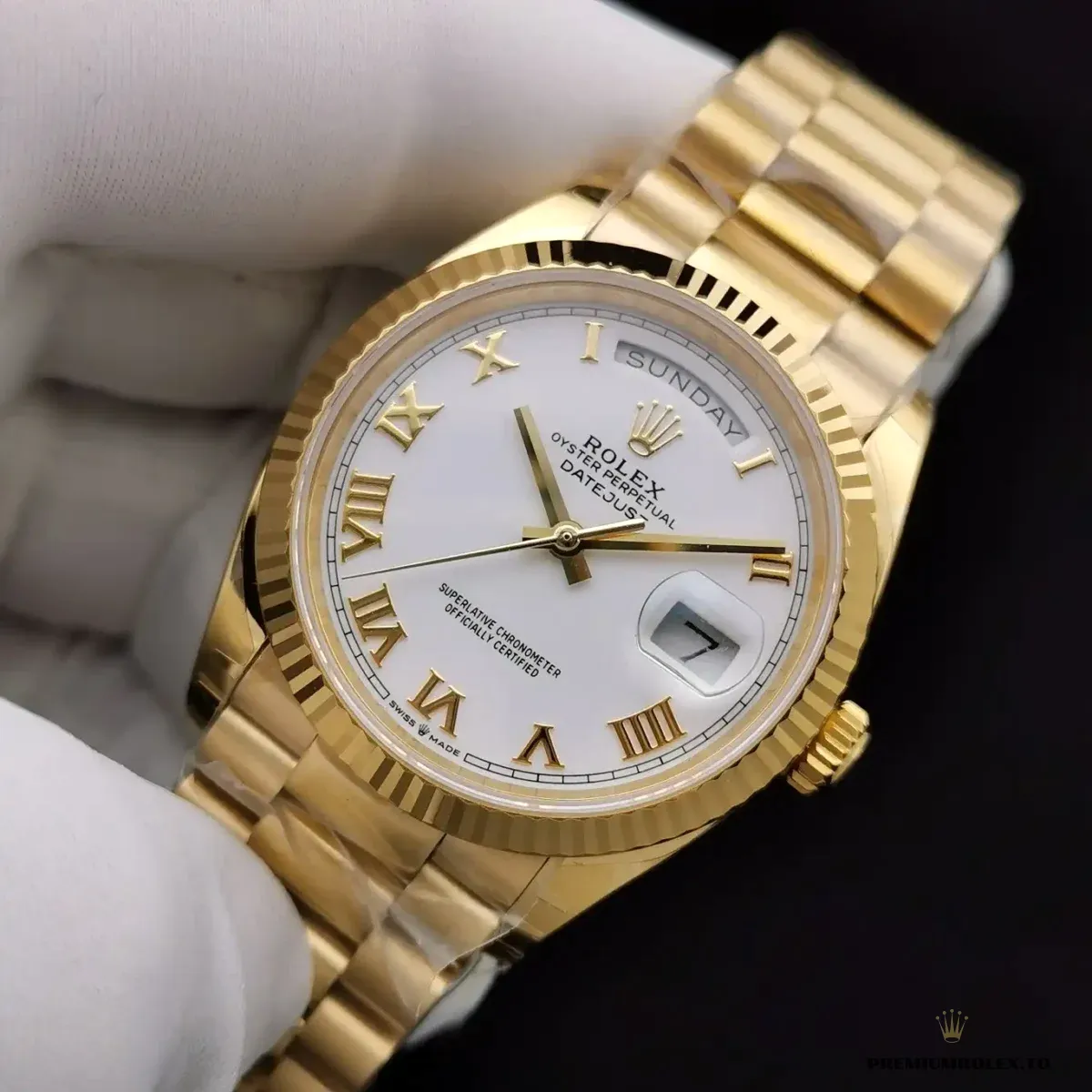Replica Rolex Day-Date 128238 36mm White Roman Dial Yellow Gold - Image 8