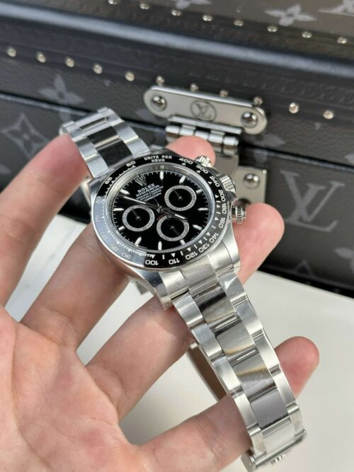 Replica Rolex Daytona 40 mm Black Dial 126500LN 