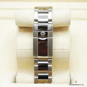 Wrist shot of the Rolex Daytona 116509 Panda on Oyster bracelet