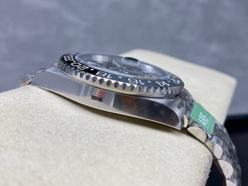 Replica Rolex GMT-Master II 126710GRNR 