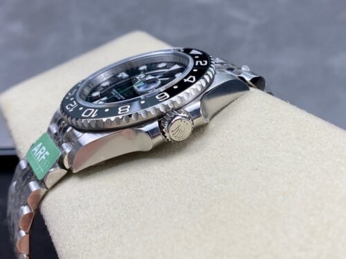 Replica Rolex GMT-Master II 126710GRNR 