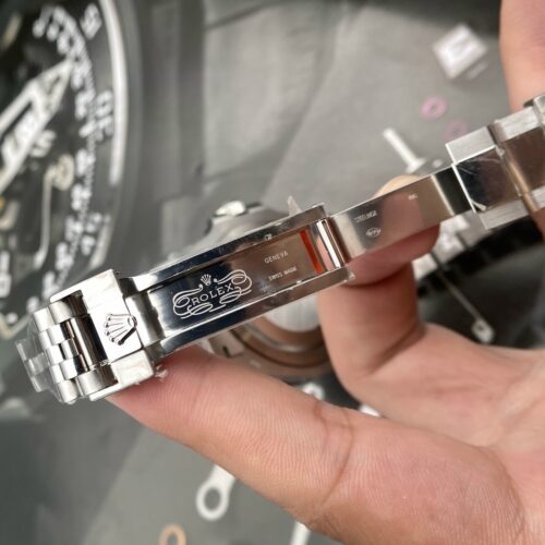 Replica Rolex GMT-Master II 40mm 126710BLRO 