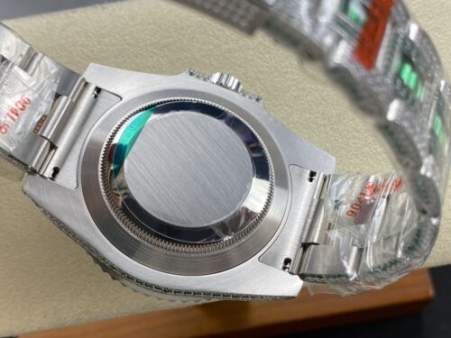 Replica Rolex Submariner Iced Out 116610LV-1 41mm Green Dial - Best shop to buy a Fake Rolex