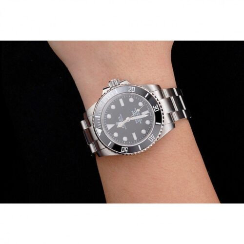 Replica Rolex Submariner 40mm Black Dial 114060 - Best shop to buy a Fake Rolex