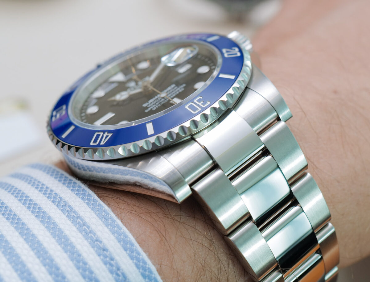 Replica Rolex Submariner "Cookie Monster" 41mm Black Dial 126619LB - Best shop to buy a Fake Rolex