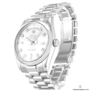 President bracelet semi-circular links and concealed clasp on the 118209