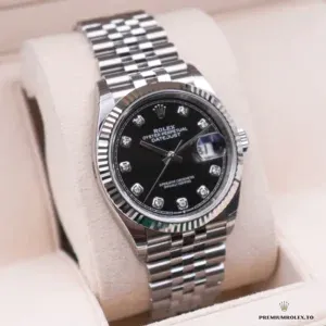 Wrist perspective of the 36mm Datejust 126233 black diamond variant