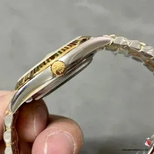 Yellow gold-plated crown and crown guard detail on 126333