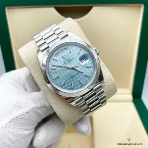 Side profile of 36mm case with sapphire crystal edge