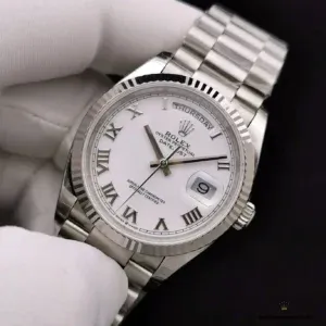 Rolex Day-Date 128238 Roman President bracelet with three-piece links