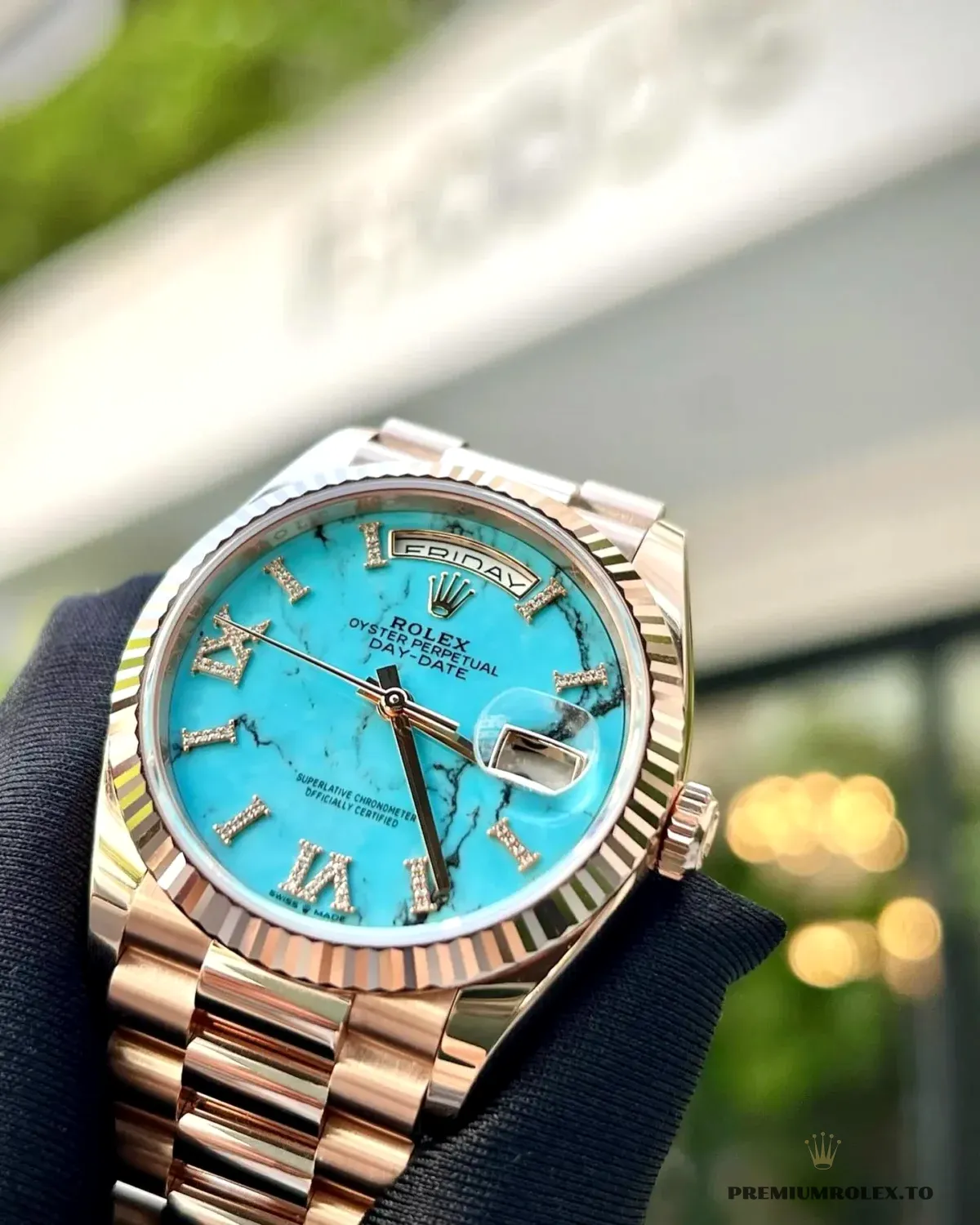 Replica Rolex Day-Date 40 mm Turquoise Dial 128235 - Image 4