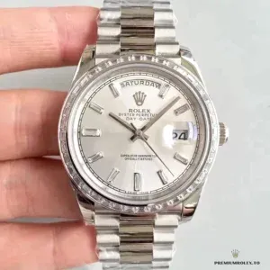 Day-Date 228238 side profile showing white gold-plated case thickness