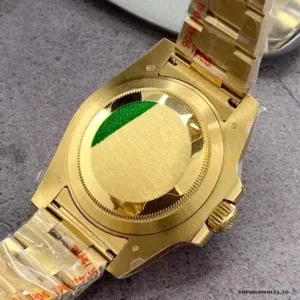 GMT-Master II Pepsi yellow gold-plated Oyster bracelet with Oysterlock clasp detail