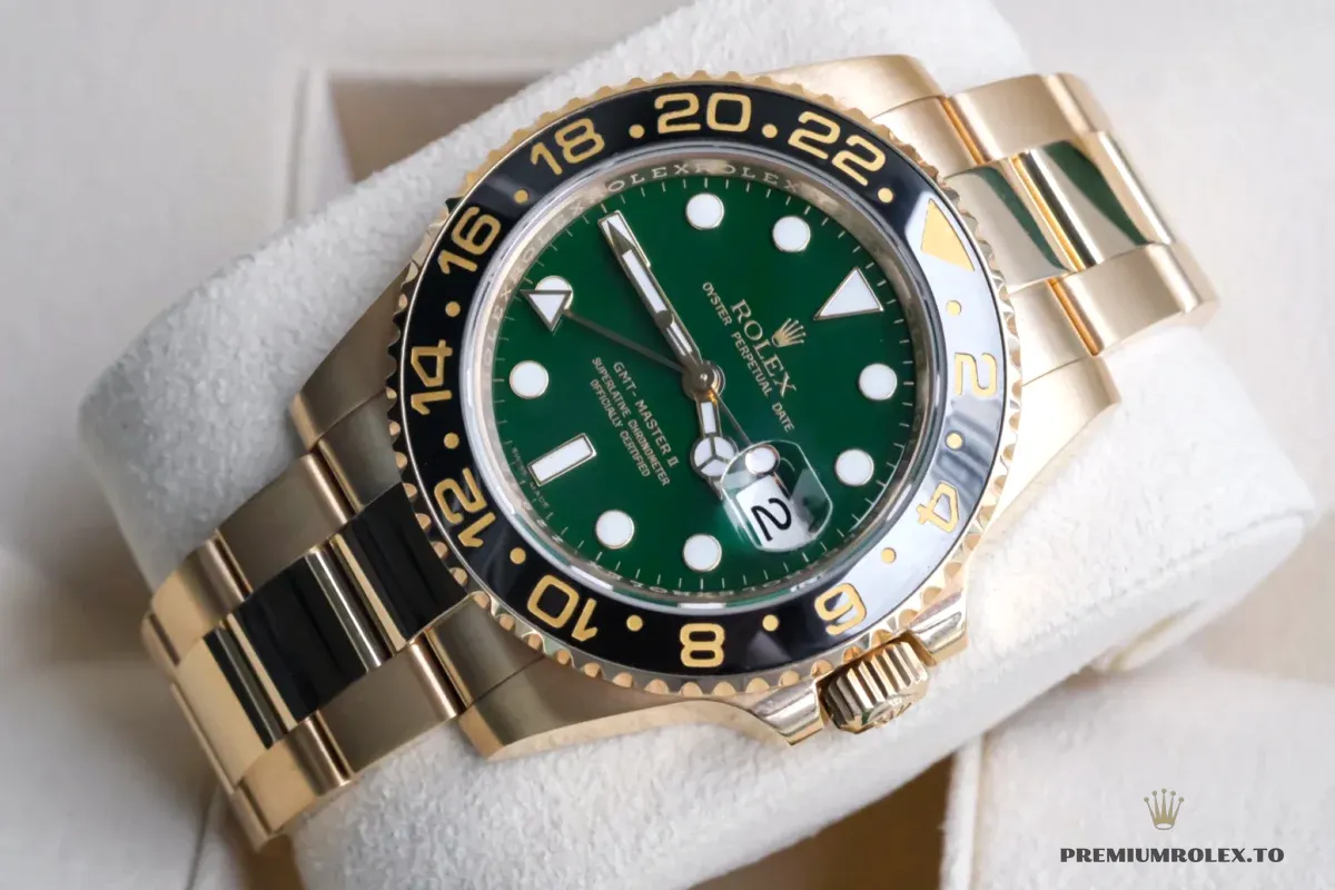 Replica Rolex GMT-Master II 40mm Dial Green 116718GSO - Image 8
