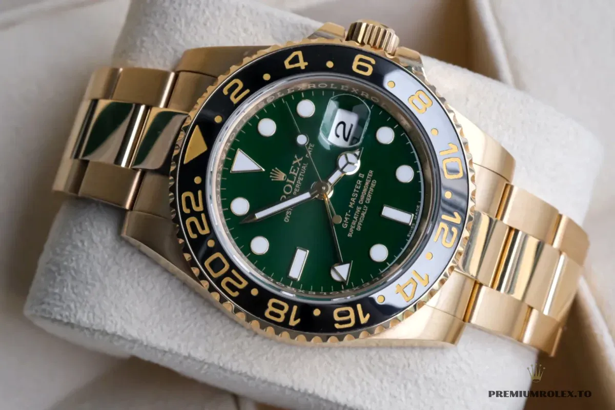 Replica Rolex GMT-Master II 40mm Dial Green 116718GSO - Image 2