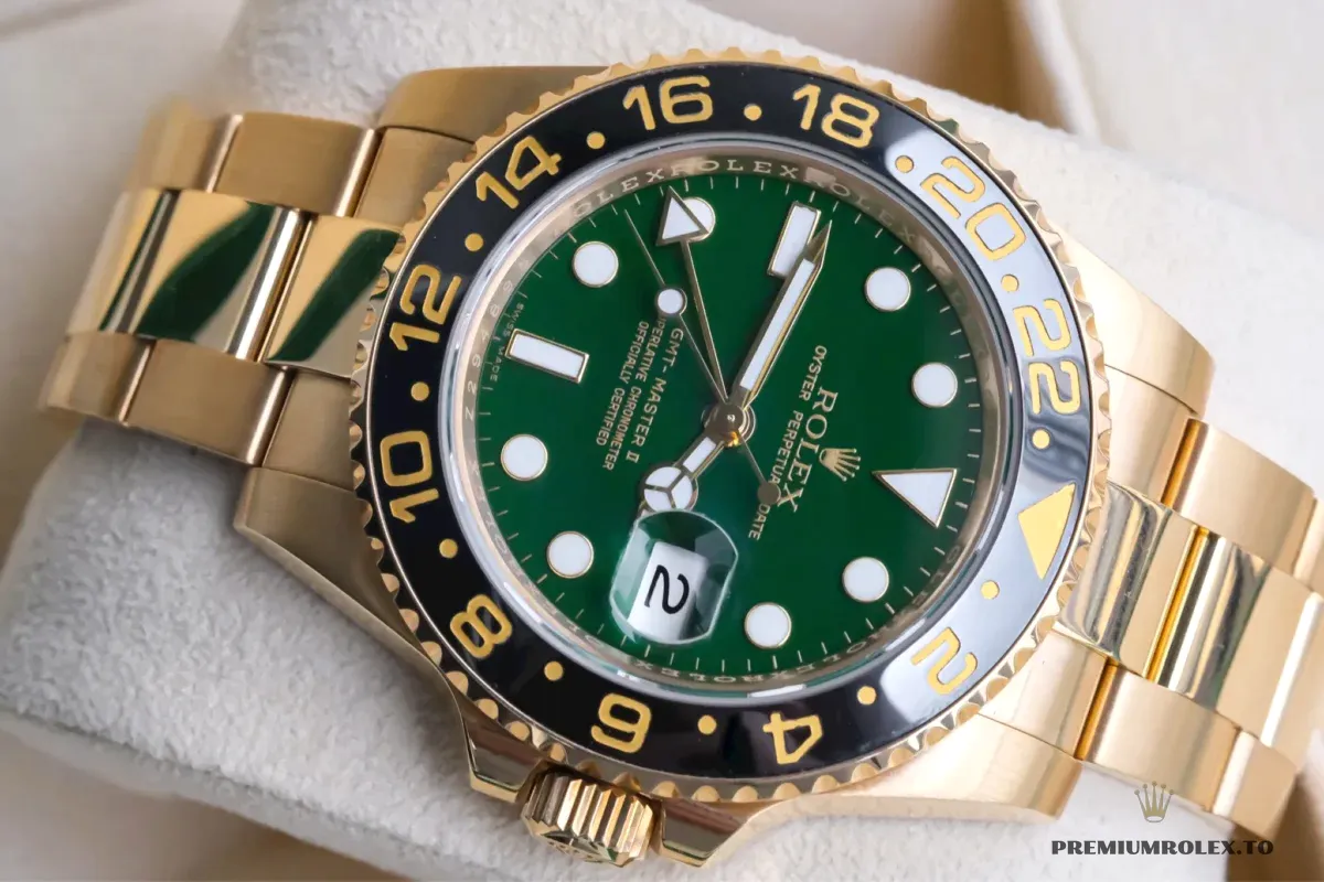 Replica Rolex GMT-Master II 40mm Dial Green 116718GSO - Image 7