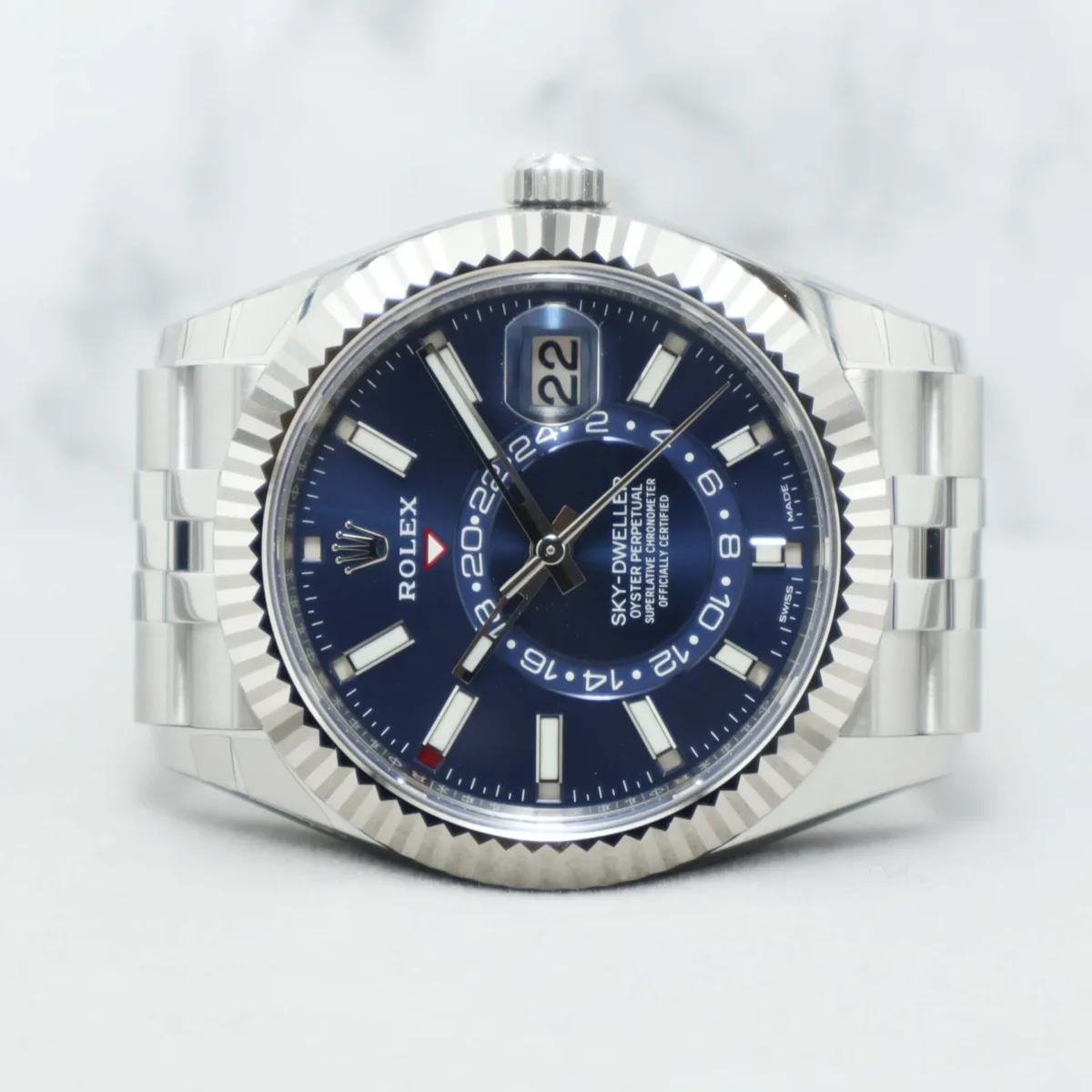 Replica Rolex Sky-Dweller 326934 42mm Blue Dial - Image 2