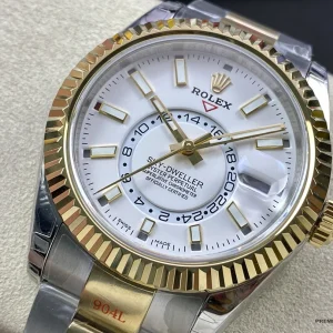 Sky-Dweller 336933 Oyster showing two-tone bracelet links and fluted bezel