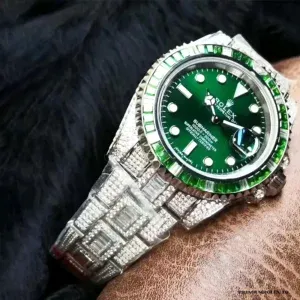Side profile of Water Ghost SE showing 40mm diamond-set Oystersteel case