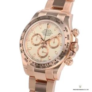 Close-up of white subdials on rose gold Daytona m116505
