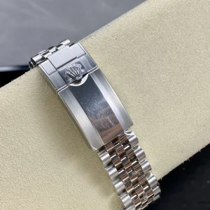 Full bracelet view of Bruce Wayne GMT on display stand