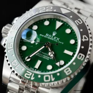 Crown and case side angle of the GMT-Master II Absinthe