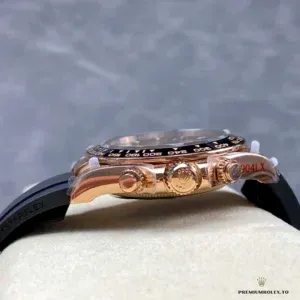 Caseback of the Rolex Daytona 126515LN Everose gold model
