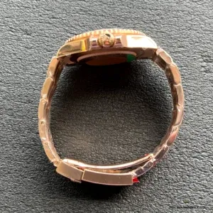 Crown and case profile of the GMT-Master II 126715CHNR