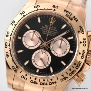 Crown and pushers on the Cosmograph Daytona 126505 case side