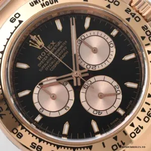 Everose gold-plated bezel detail with engraved tachymeter scale