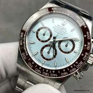 Platinum-tone Oyster bracelet and Oysterclasp on the Daytona 126506