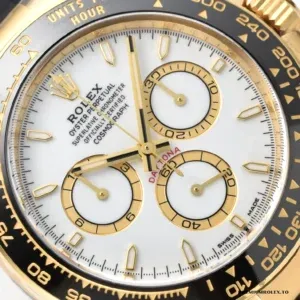 Daytona 126518LN on wrist with Oysterflex rubber bracelet
