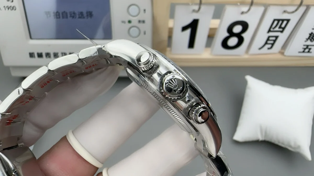 Replica Rolex Daytona Cosmograph M126529LN-0001 - Image 11