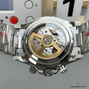 Daytona 126529LN overhead view showing full dial and bezel layout