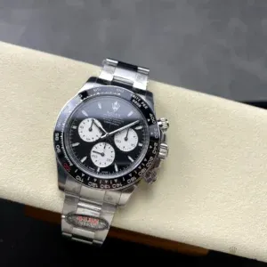 Daytona 126529LN three-quarter angle showing case depth and bezel height