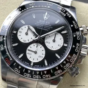 Running seconds subdial at six o'clock on the Daytona 126529LN