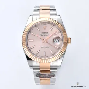 Fluted Everose gold-plated bezel catching light on the Datejust 126331