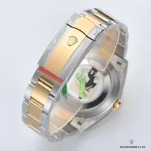 Datejust 126333 two-tone side profile showing fluted gold-plated bezel