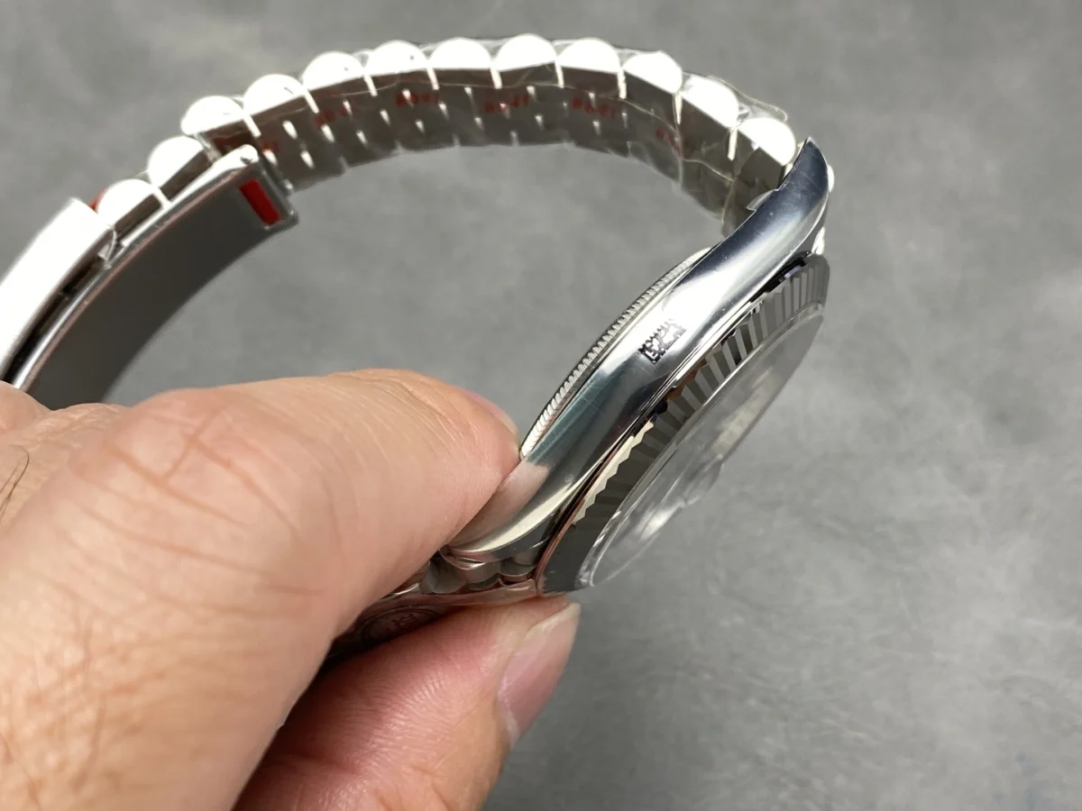 Replica Rolex Datejust m126334-0002 41mm - Image 12