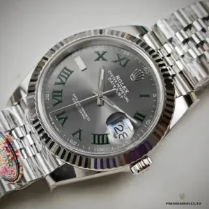 Caseback of the Datejust 126334 in Oystersteel with screw-down design