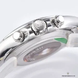 Wrist shot of the Rolex Daytona 116509 with black dial