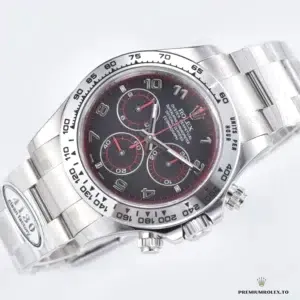 Oyster bracelet folding clasp detail on the Daytona 116509