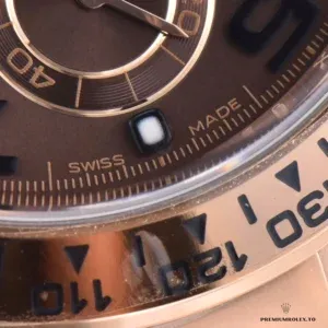 Caseback of the Rolex Daytona 116505 in Everose gold plating