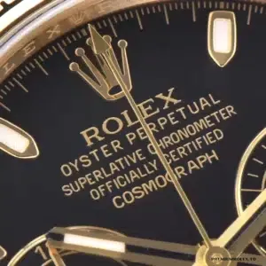 Replica Rolex Daytona 116508 subdial close-up with snailed finishing on black dial