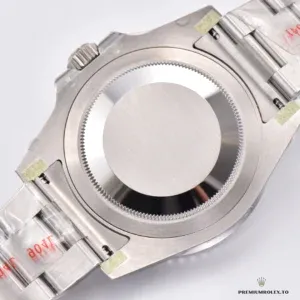 Black Cerachrom 24-hour bezel insert showing engraved numerals on 116710LN
