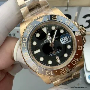 Everose gold-plated Oyster bracelet and clasp on the GMT-Master 126715CHNR