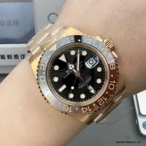 GMT-Master 126715CHNR side profile showing brown and black ceramic bezel